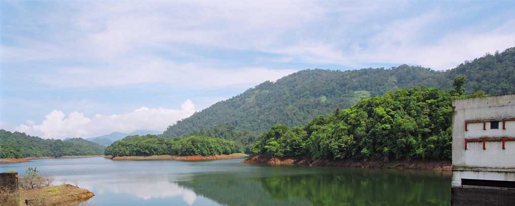 about Leisure Trips