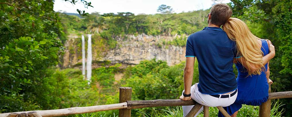 about Leisure Trips